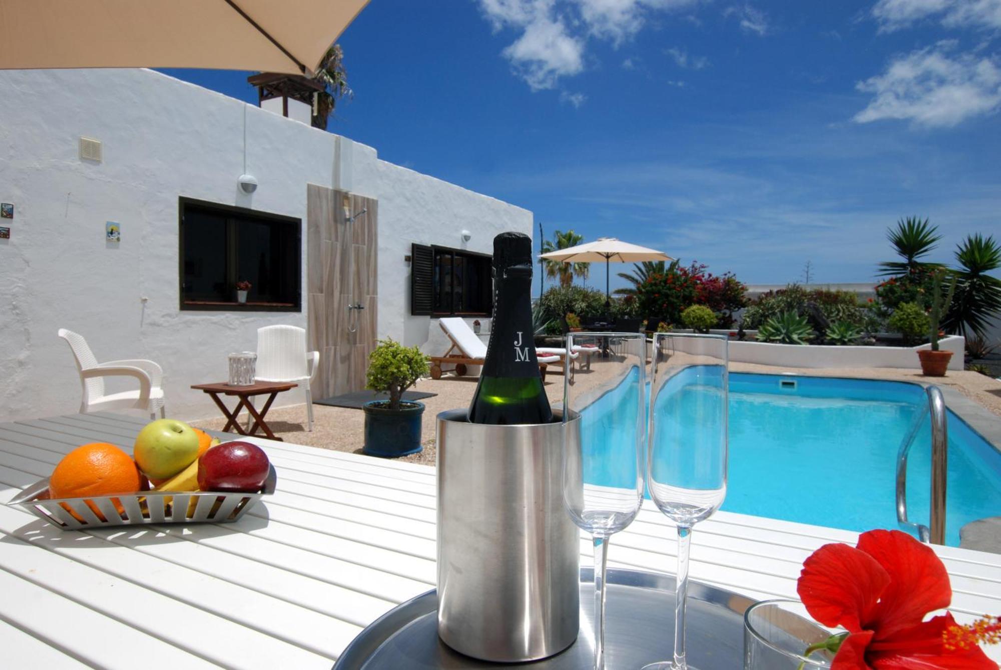 Casa Azmira Del Mar Villa Guatiza ภายนอก รูปภาพ